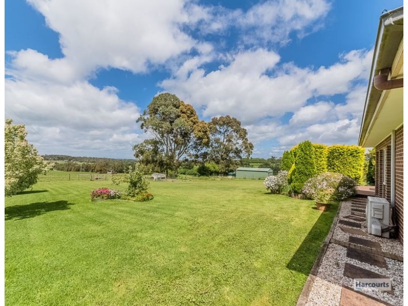 42 Conway Road, Drouin South VIC 3818