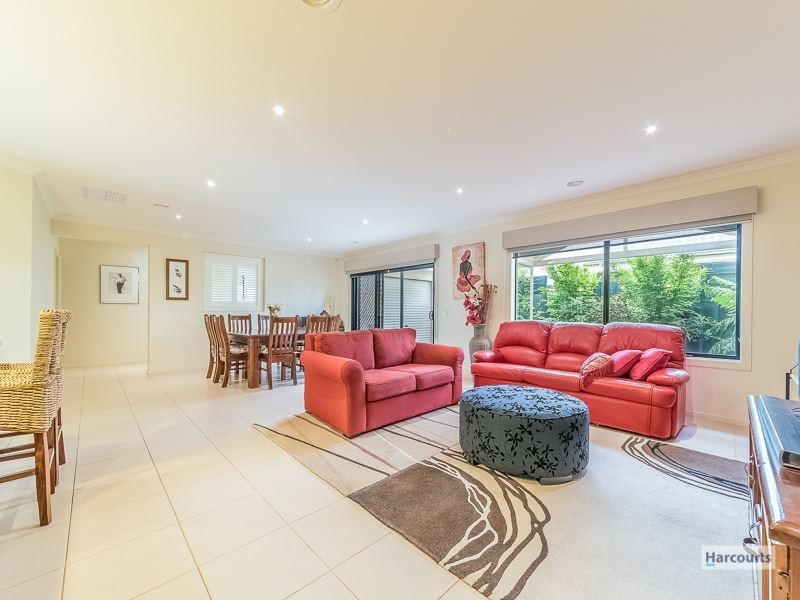 3 Park Vista, Drouin VIC 3818