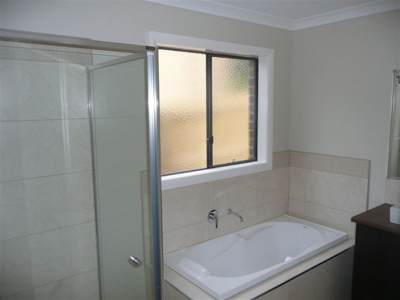 28 Alcorn Street, Drouin VIC 3818