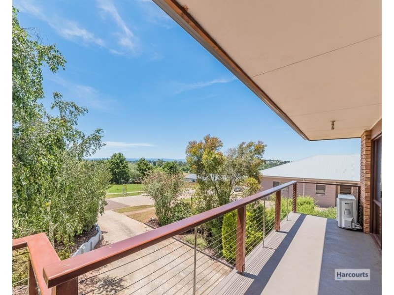 14 Wallace Crescent, Drouin VIC 3818