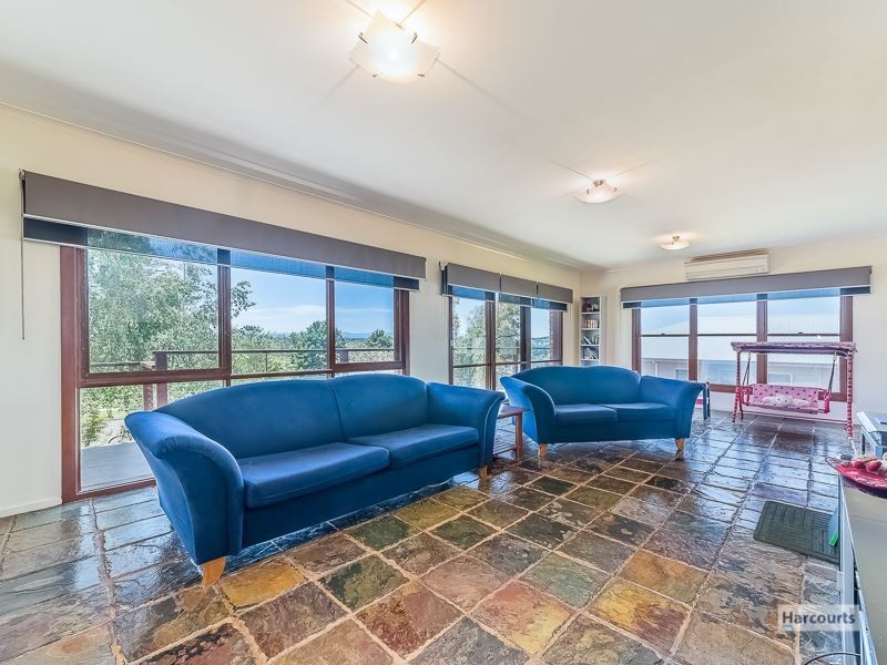 14 Wallace Crescent, Drouin VIC 3818