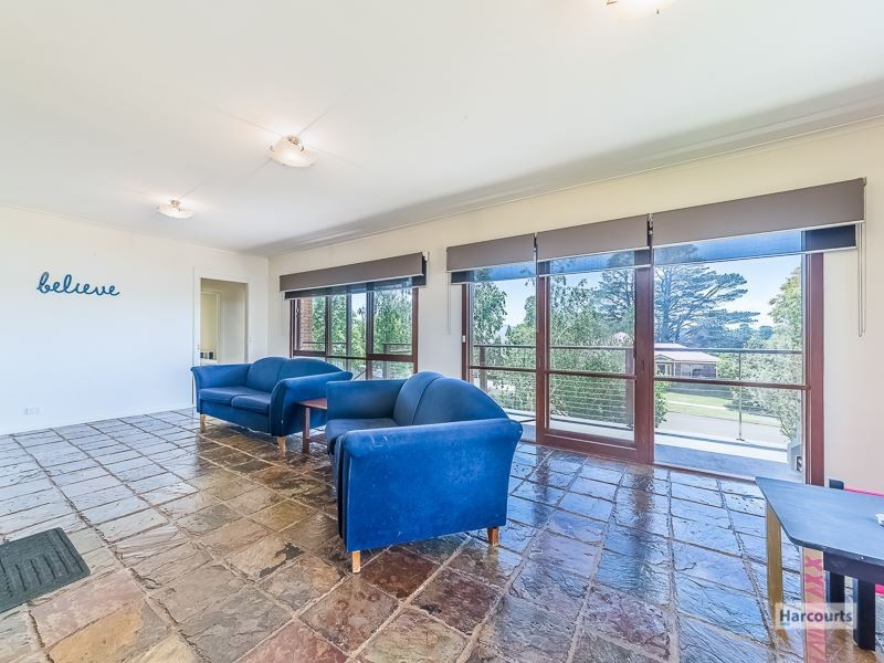 14 Wallace Crescent, Drouin VIC 3818