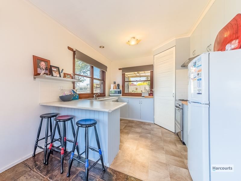 14 Wallace Crescent, Drouin VIC 3818