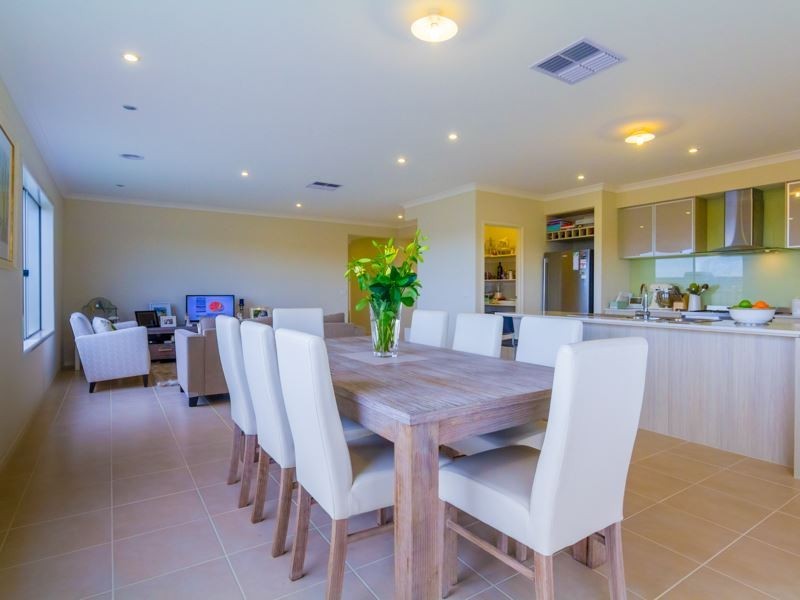 20 Ajax Street, Drouin VIC 3818