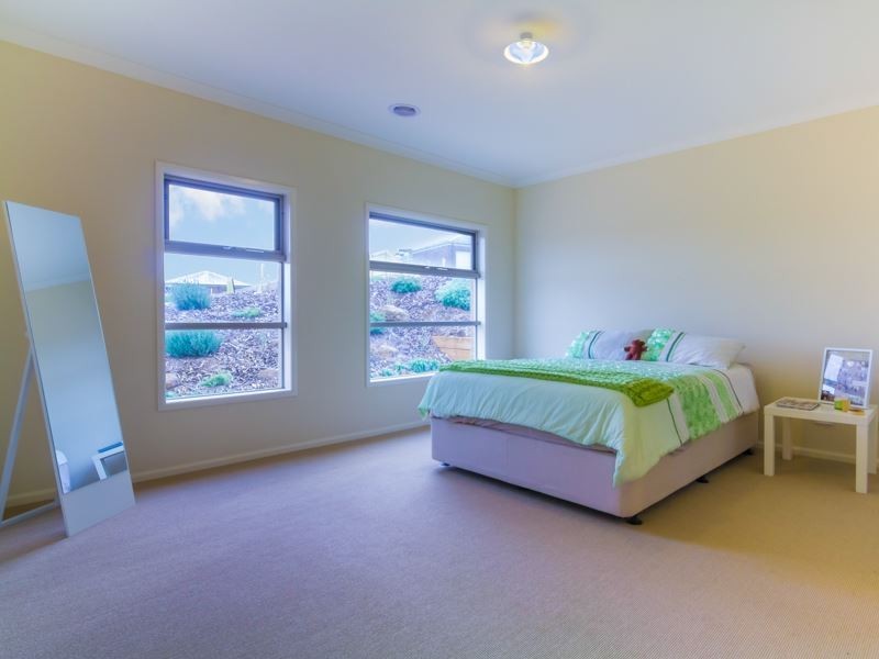 20 Ajax Street, Drouin VIC 3818