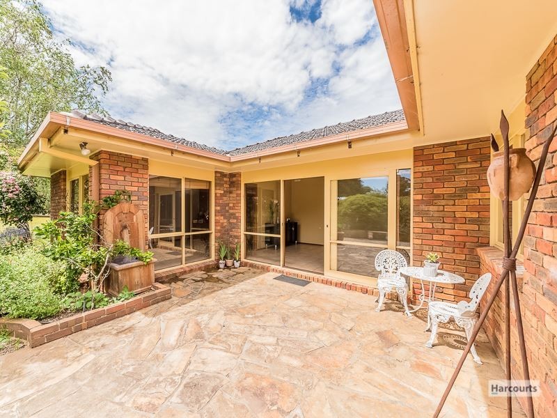 345 Main South Road, Drouin South VIC 3818