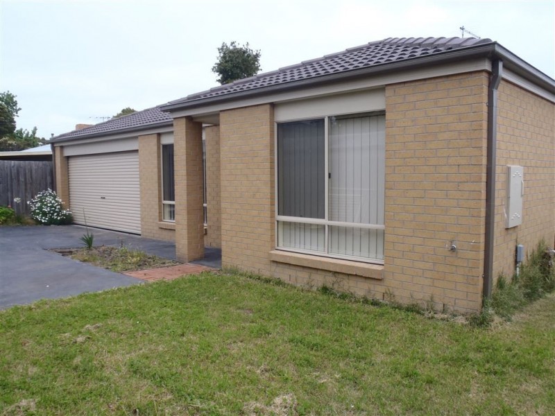 2/7 Witton Street, Longwarry VIC 3816