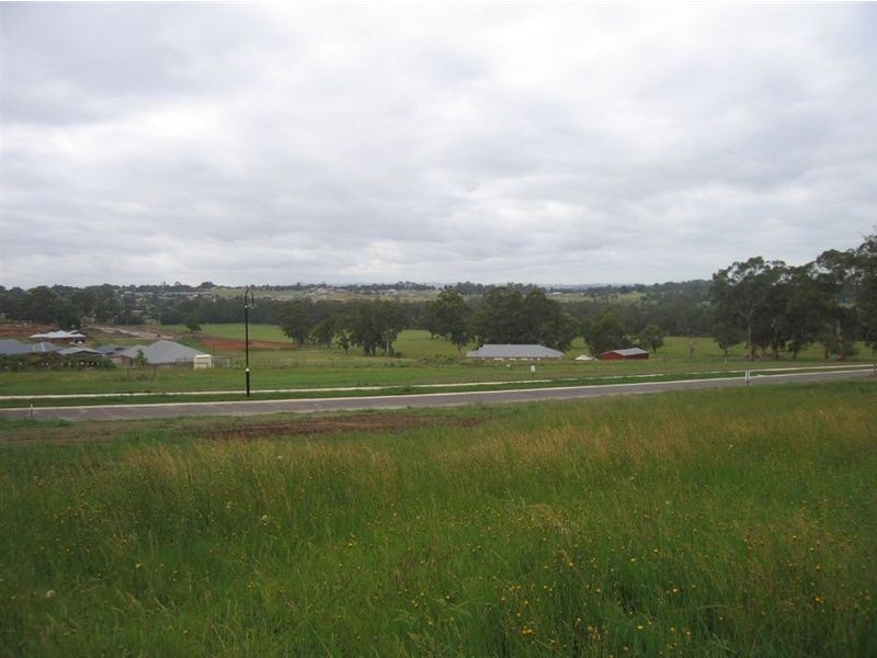 Lot 6 Bunjil Drive, Drouin VIC 3818
