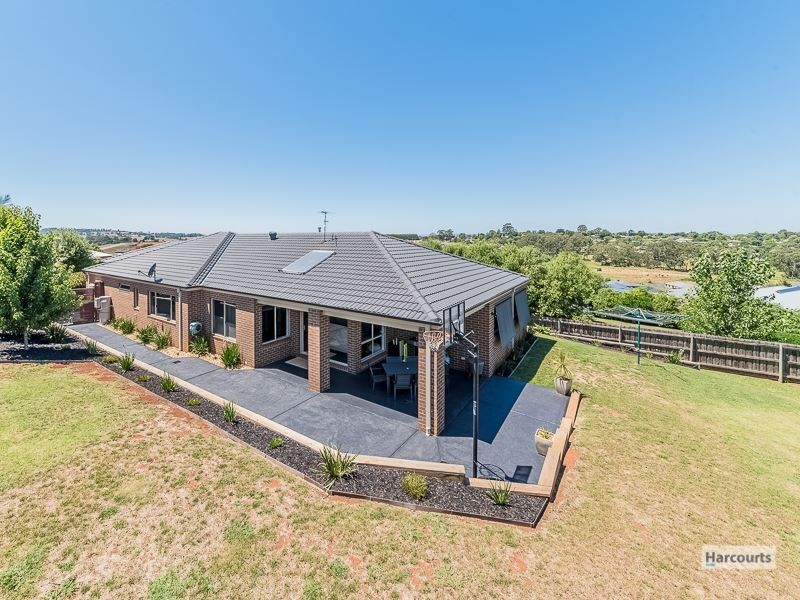 13 Cypress Court, Drouin VIC 3818