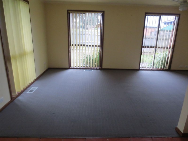 11 Wood Street, Drouin VIC 3818