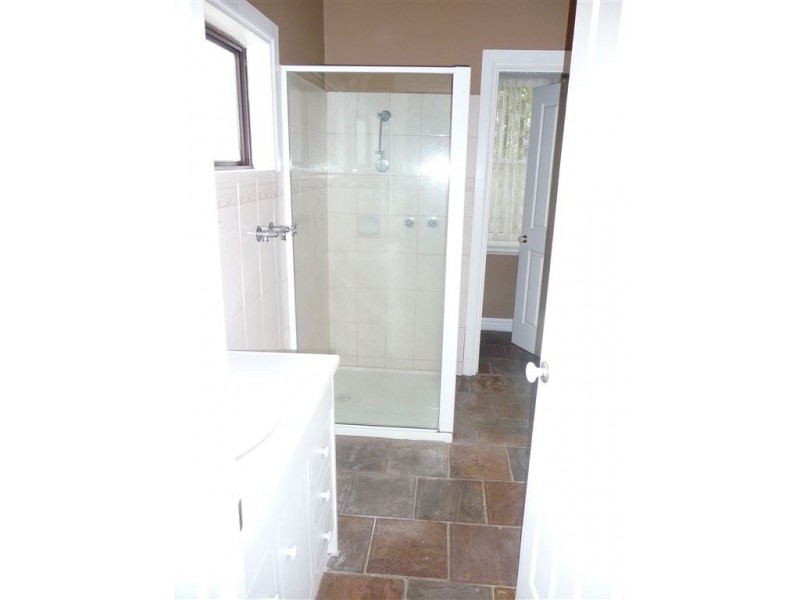 1/102 Albert Street, Warragul VIC 3820