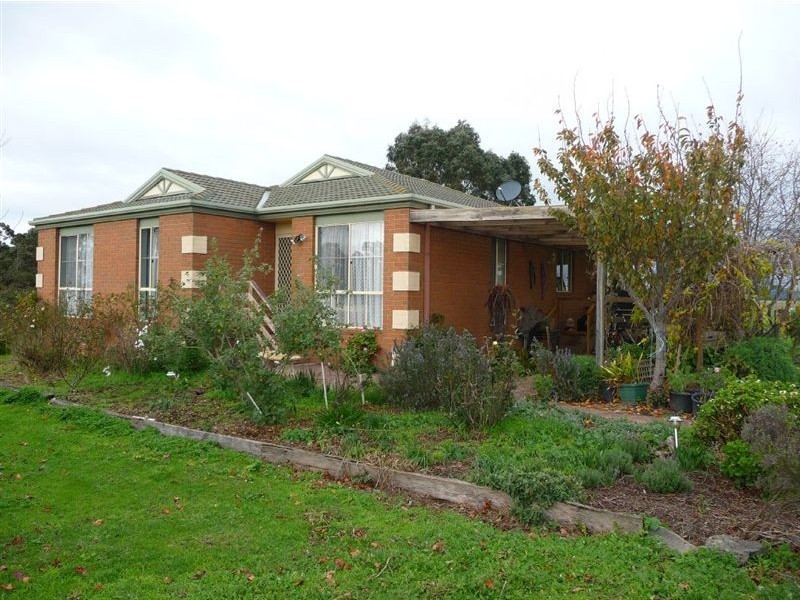 104 Costers Road, Longwarry VIC 3816