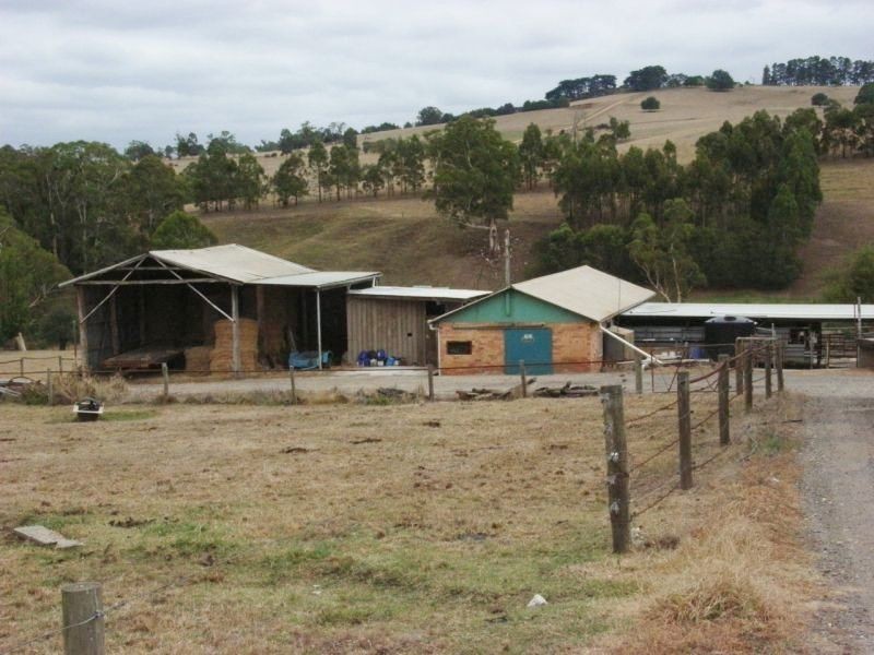 174 River Connection Road, Willow Grove VIC 3825