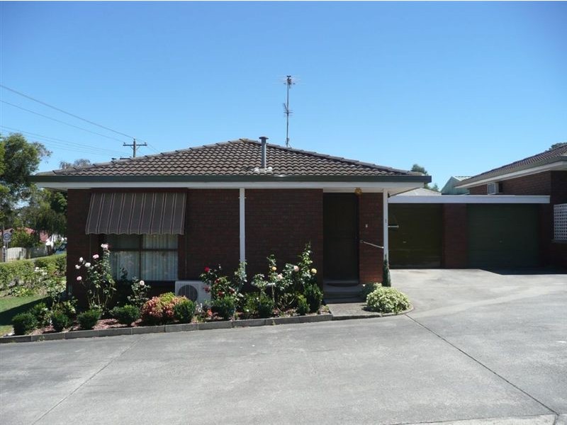 1/3 Longwarry Road, Drouin VIC 3818