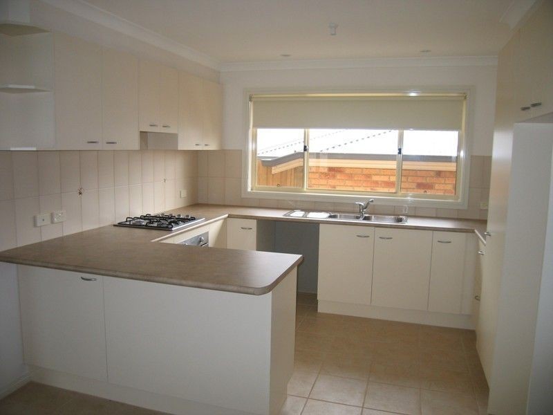 5 Grandview Close, Drouin VIC 3818