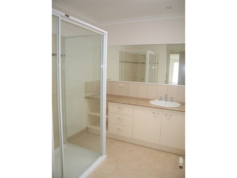 5 Grandview Close, Drouin VIC 3818