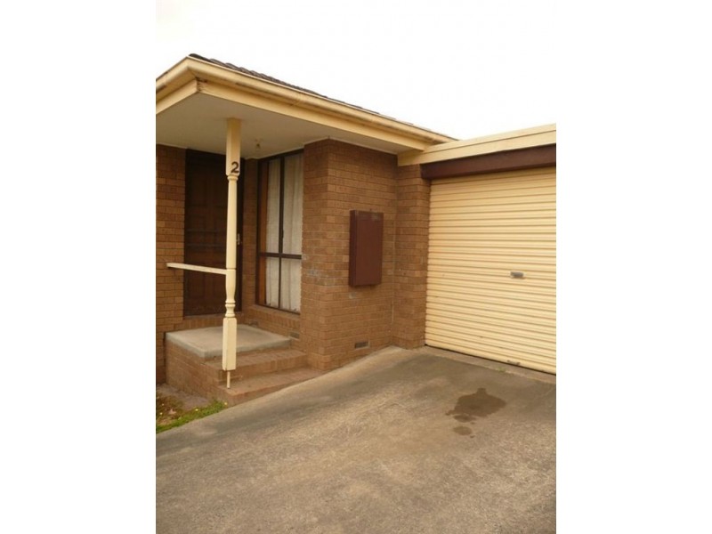 2/27 High Street, Bunyip VIC 3815