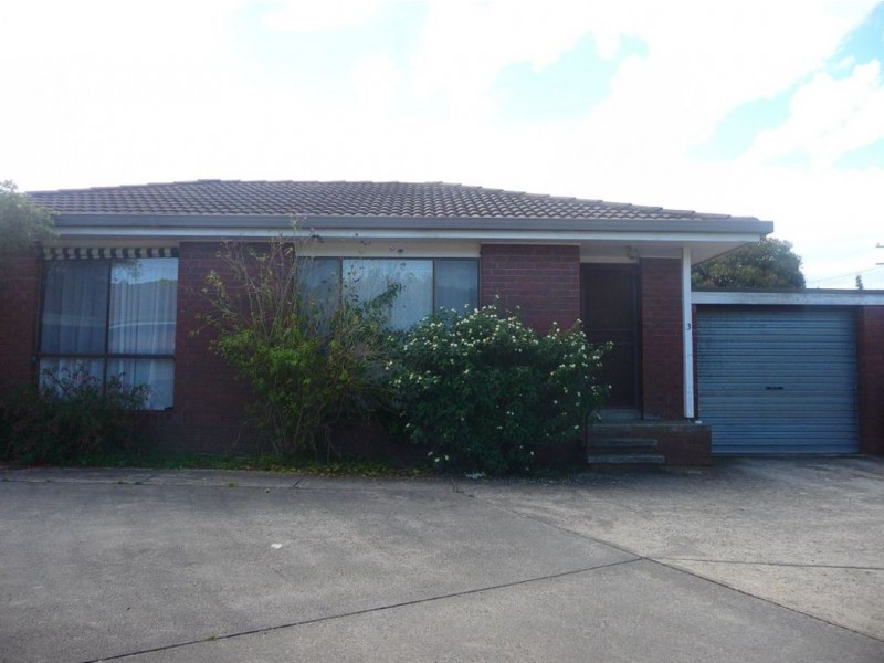 3/3 Longwarry Road, Drouin VIC 3818