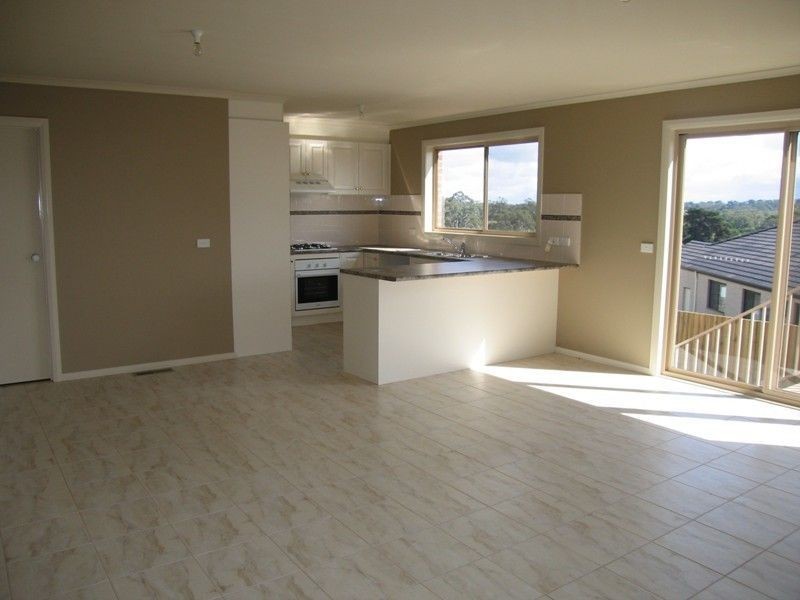 1/4 Cameron Court, Drouin VIC 3818