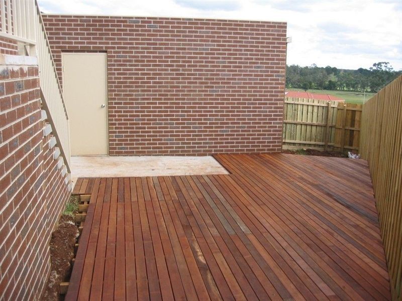 1/4 Cameron Court, Drouin VIC 3818