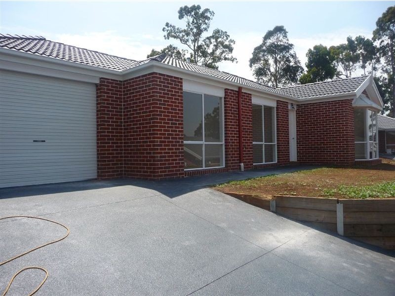 10/30-38 Longwarry Road, Drouin VIC 3818