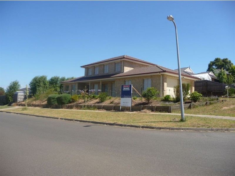 10 McMillan Drive, Warragul VIC 3820