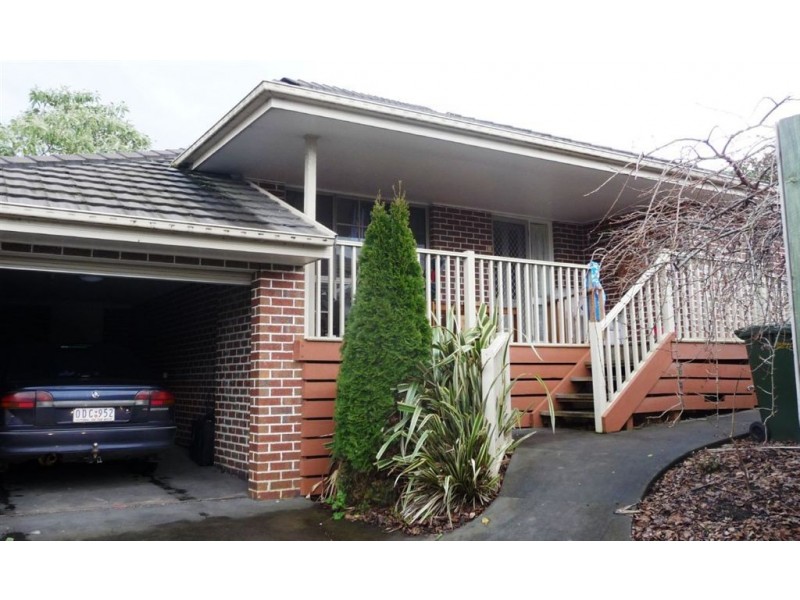 2/5 Murrell Street, Drouin VIC 3818