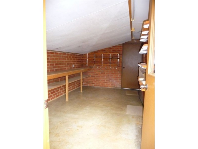 2/7 Princes Way, Drouin VIC 3818