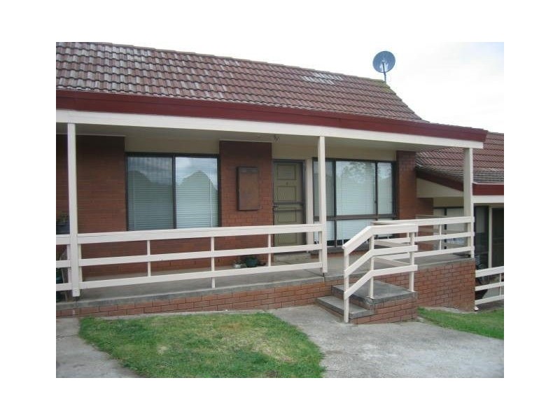 6/234 Princes Way, Drouin VIC 3818