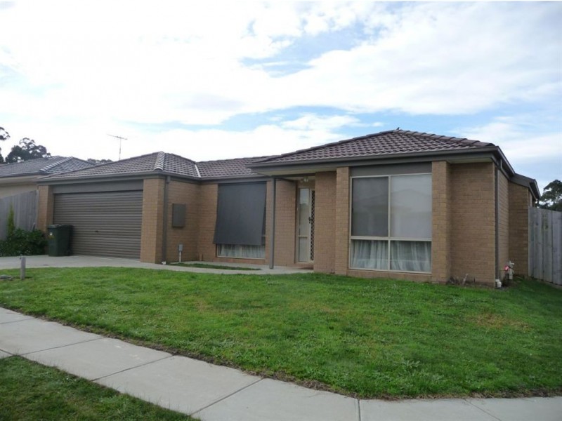 40 Springwater Drive, Drouin VIC 3818