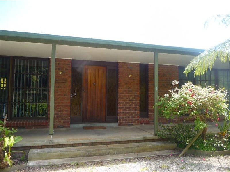 54 Thompsons Road, Drouin South VIC 3818