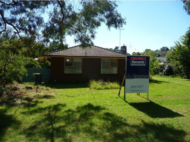 9 Wood Street, Drouin VIC 3818