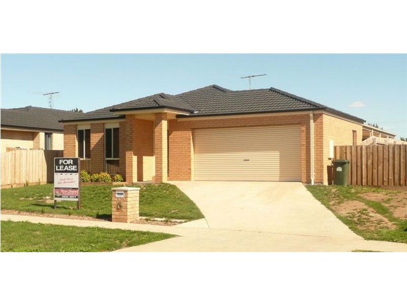 110 Longwarry Road, Drouin VIC 3818