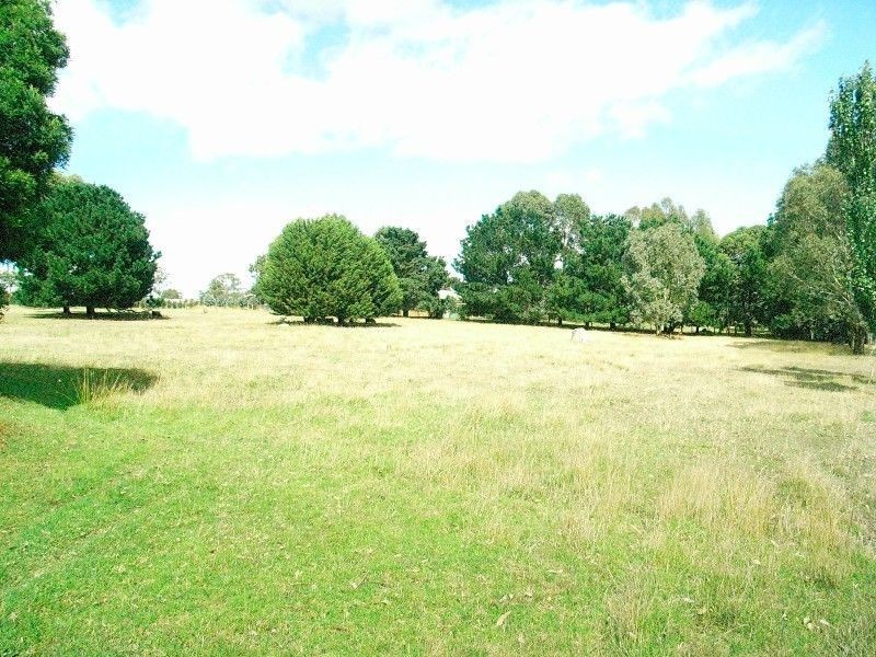 7 Arnup Crescent, Drouin VIC 3818