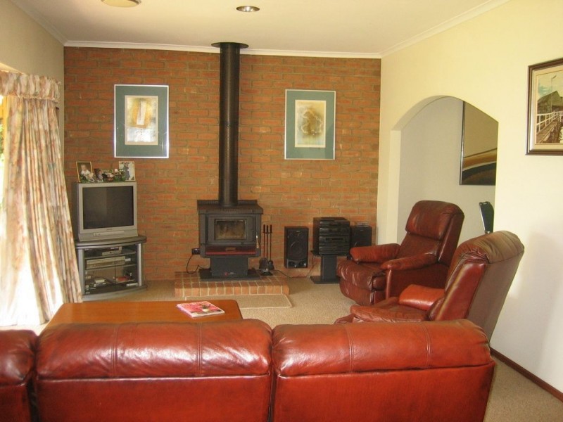 67 Carrol Road, Drouin VIC 3818