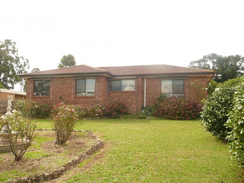 87 Church Street, Drouin VIC 3818