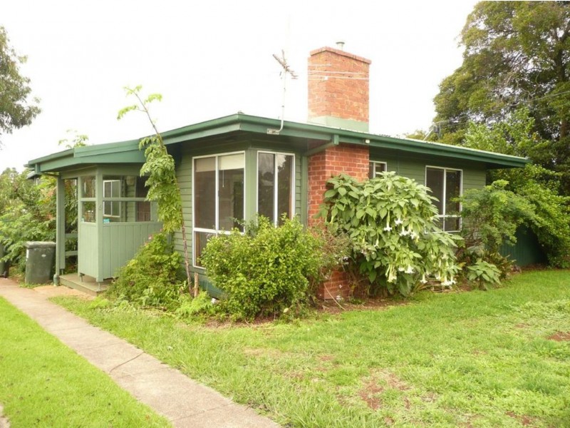 6 McKindlay Street, Drouin VIC 3818