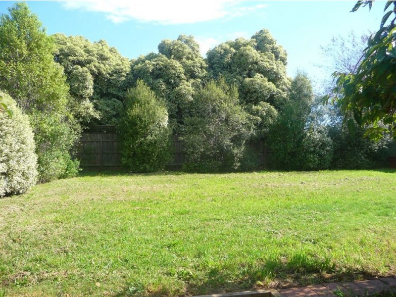 27 Lilleys Road, Warragul VIC 3820