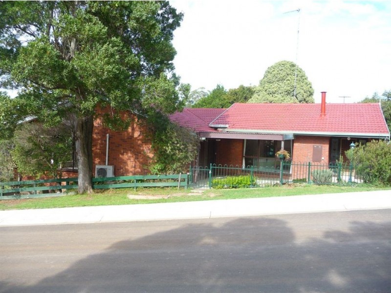 10 Gerrard Street, Drouin VIC 3818