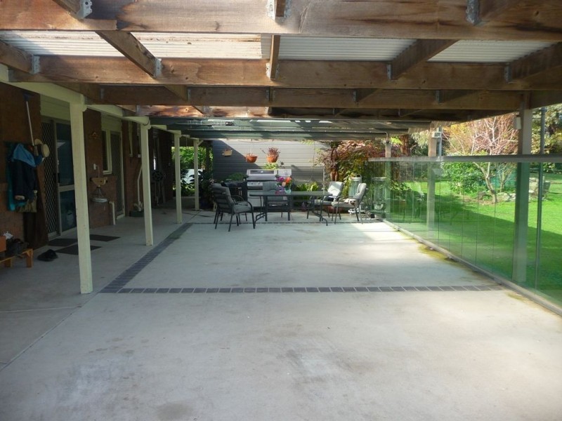 215 Pryor Road, Drouin VIC 3818