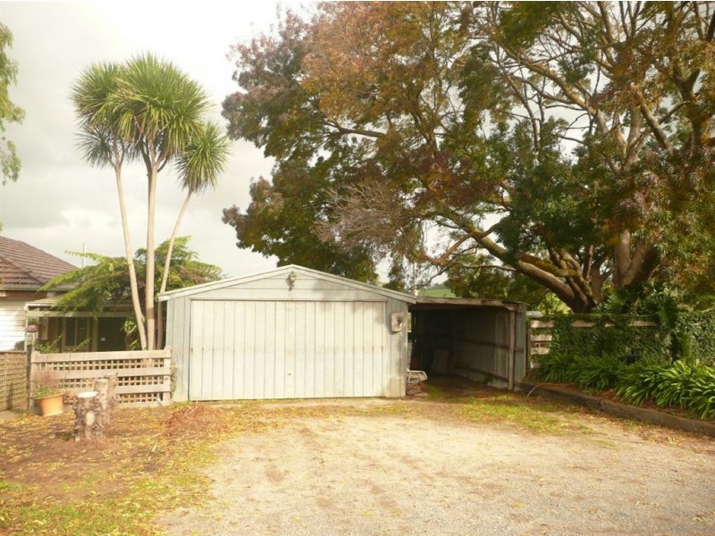 185 Gleesons Road, Jindivick VIC 3818