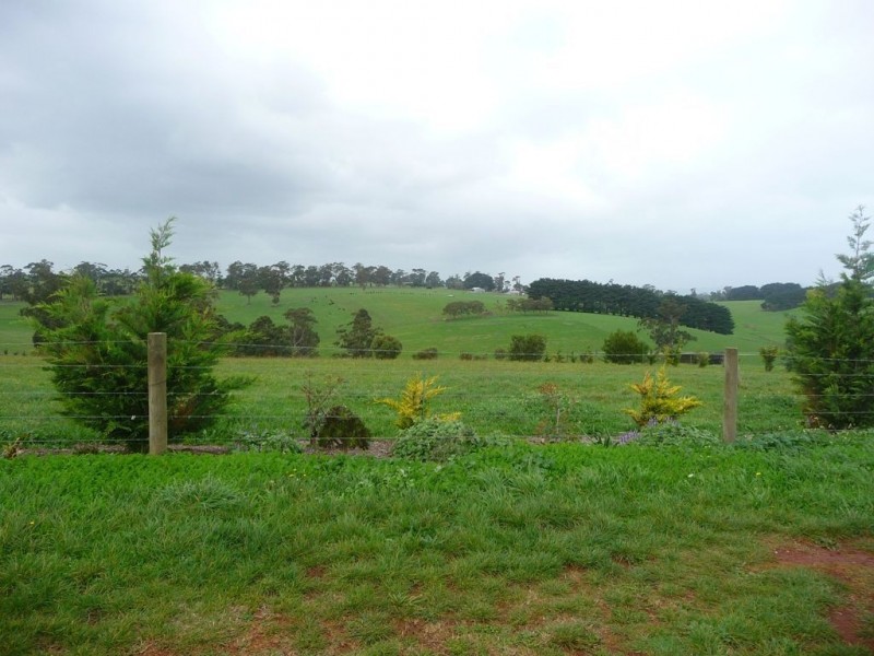 45 Norman Road, Drouin VIC 3818