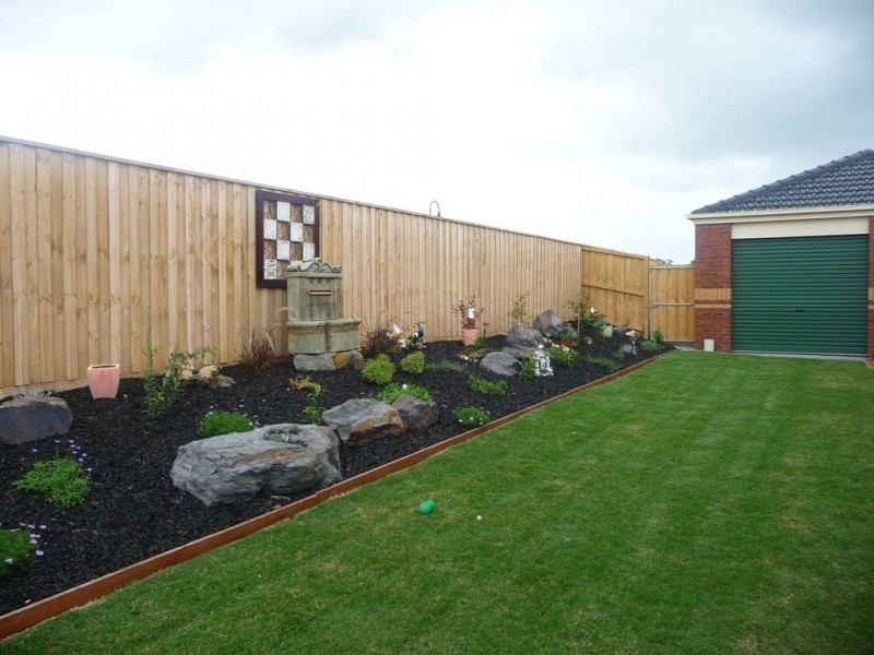 45 Norman Road, Drouin VIC 3818