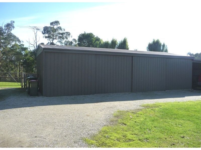 30 Pepperell Drive, Drouin VIC 3818