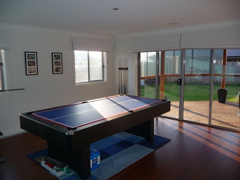 37 Davey Drive, Drouin VIC 3818