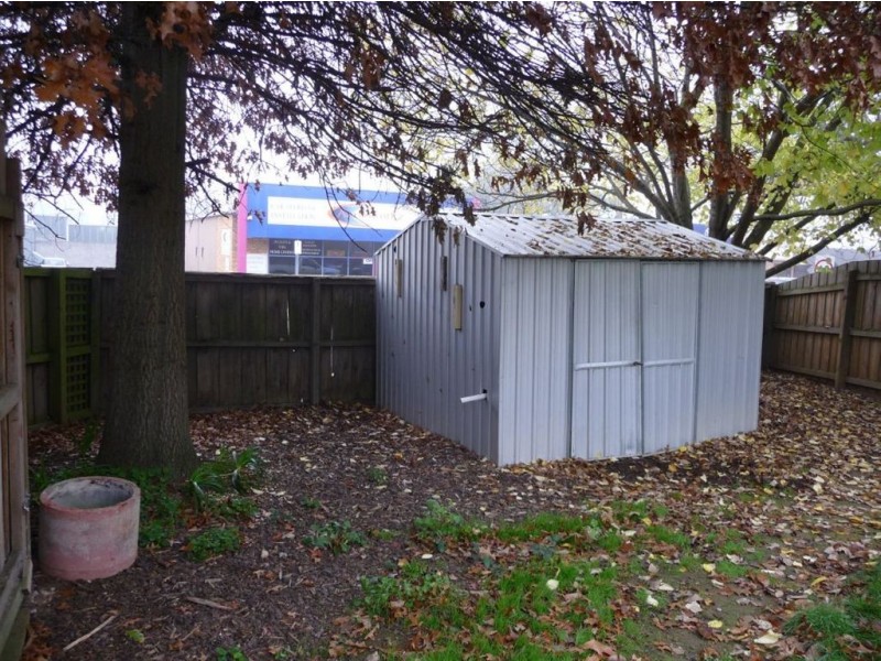 2/102 Albert Road, Warragul VIC 3820