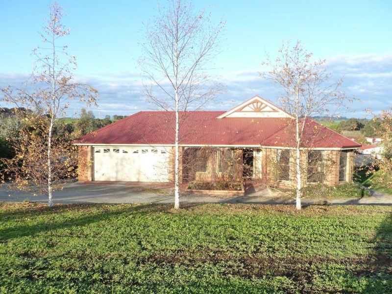 7 Marion Place, Drouin VIC 3818