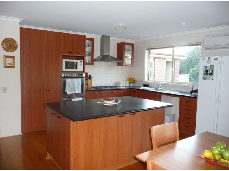 7 Marion Place, Drouin VIC 3818