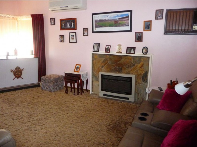 5 Cook Road, Longwarry VIC 3816