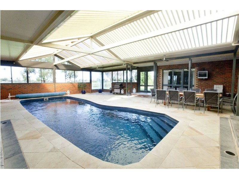 41 Berry Lane, Bunyip VIC 3815